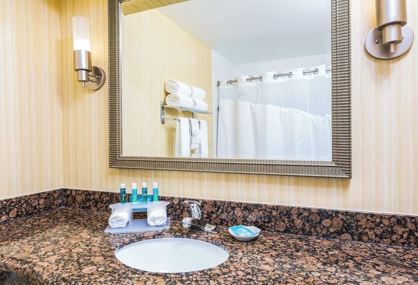 套房, Holiday Inn Express San Diego Sea World Area, An Ihg