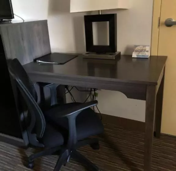 Standard-invahuone King-vuode, Quality Inn Bennettsville