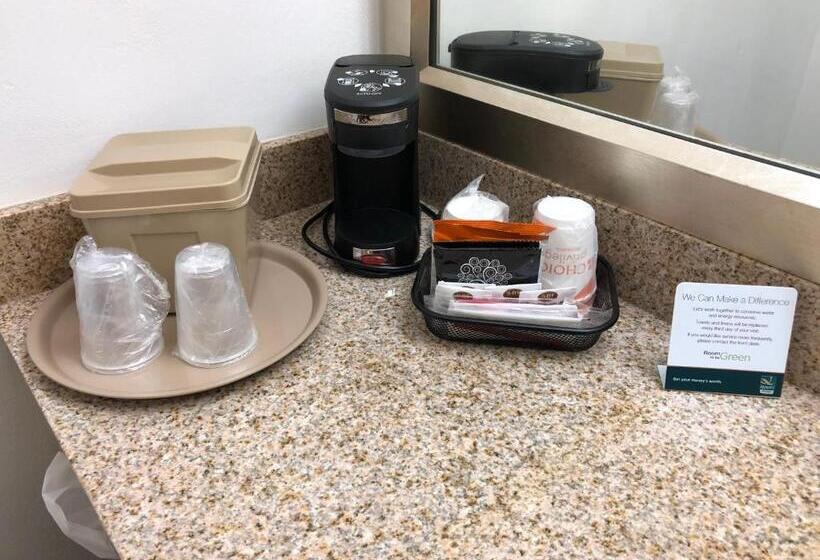 غرفة قياسية رباعية, Quality Inn Bennettsville