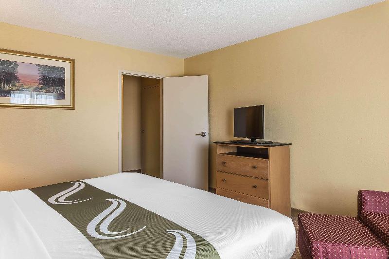 Люкс Кровать Кинг, Quality Inn