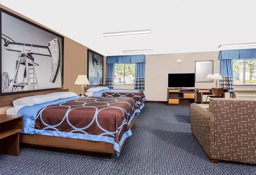 استودیوی استاندارد, Super 8 By Wyndham El Dorado