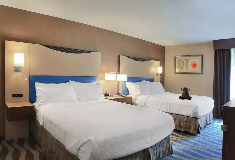 ２ダブルベッドのスタンダードルーム, Holiday Inn Cody   Convention Center, An Ihg