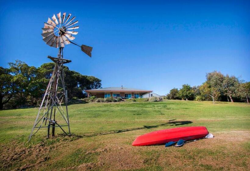 家庭间, Jury Road