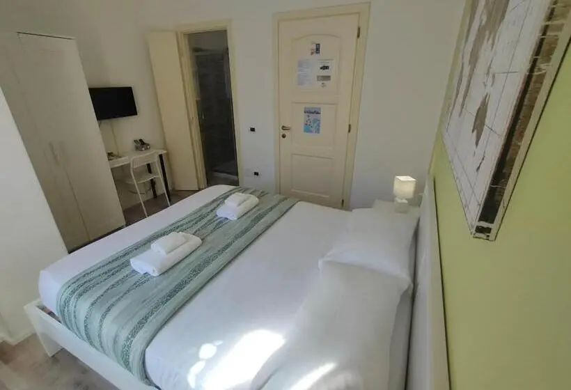 اتاق استاندارد, Iris Rooms