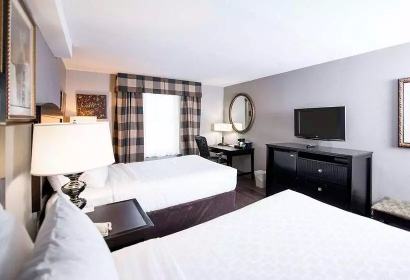 Standard-huone King-vuode, Clarion Hotel & Conference Center Leesburg