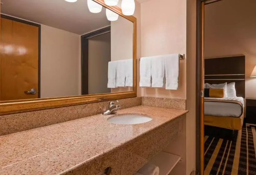 キングサイズベッドのスイートルーム, Best Western Plus Rockwall Inn & Suites