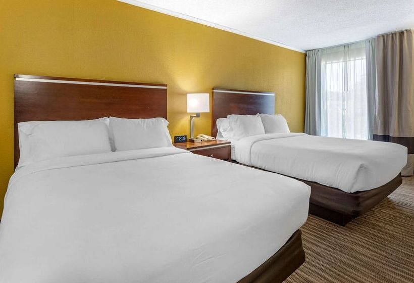 غرفه قياسيه سريرين مزدوجين, Comfort Inn Roanoke Civic Center