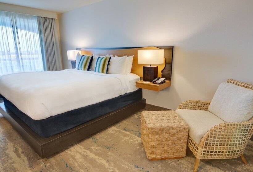 غرفة قياسية سرير كينج, Guy Harvey Resort On Saint Augustine Beach