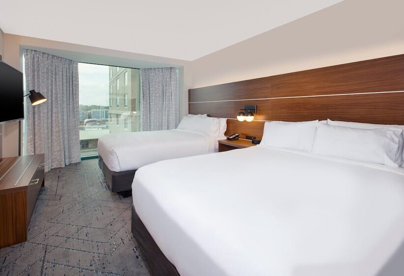 Люкс, Holiday Inn Express Hotel & Suites Virginia Beach Oceanfront, An Ihg