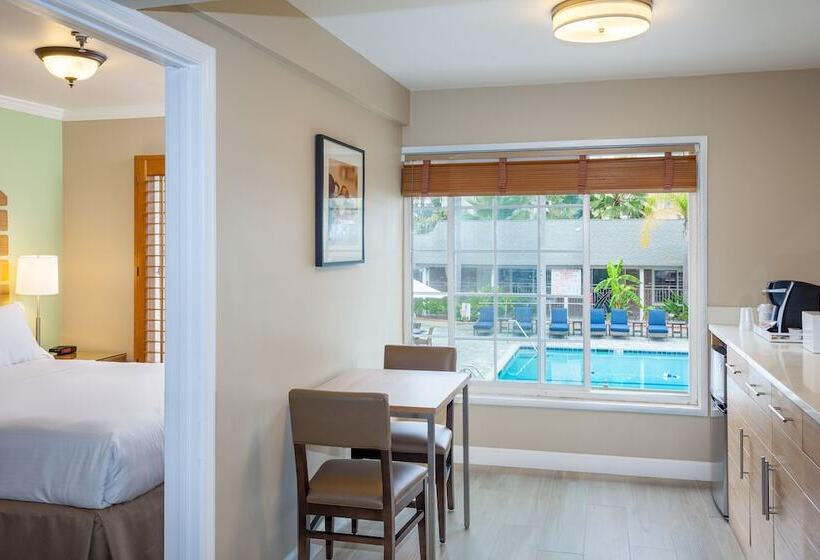 סוויטה, Holiday Inn Express And Suites La Jolla Windansea Beach, And Ihg