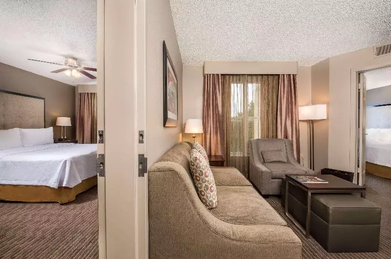 キングサイズベッドのスイートルーム, Homewood Suites By Hilton Austinsouth/airport