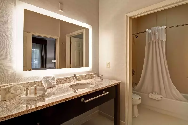 スイート, Homewood Suites By Hilton Newarkcranford