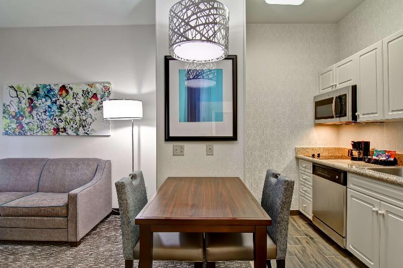 스위트 킹사이즈 침대, Homewood Suites By Hilton Newarkcranford