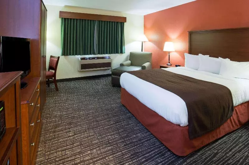 キングサイズベッドのスイートルーム, La Quinta Inn By Wyndham Austin North
