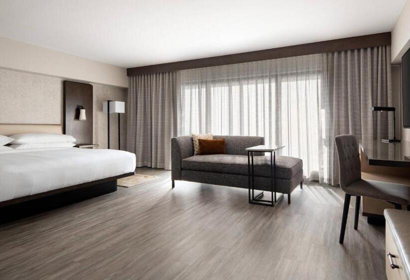小型套房, Marriott Riverside At The Convention Center