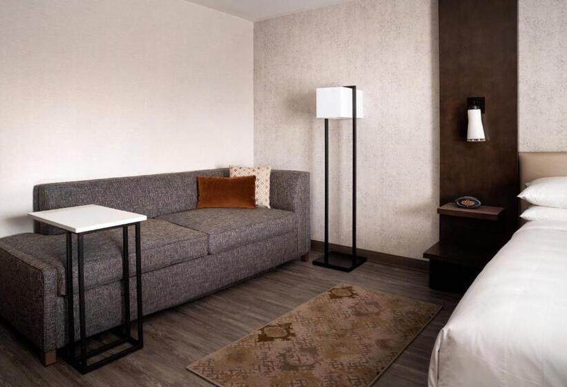 带大床的标准间, Marriott Riverside At The Convention Center