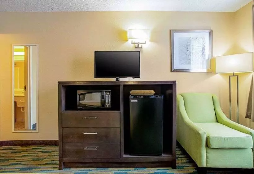 ２ダブルベッドのスタンダードルーム, Quality Inn Near Six Flags St. Louis