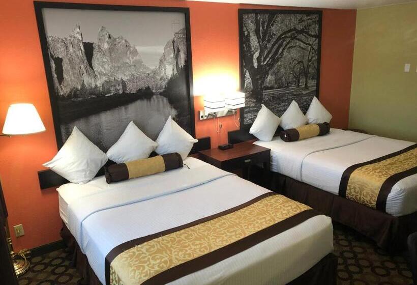 스탠다드 룸, Super 8 By Wyndham Ontario