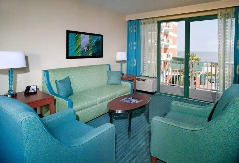 سوییت با چشم‌انداز دریا, Holiday Inn & Suites Virginia Beach   North Beach, An Ihg