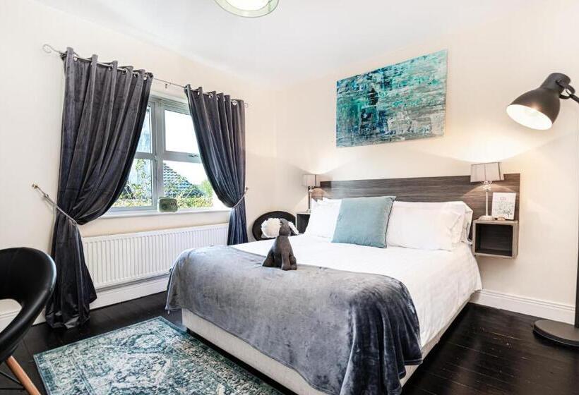 غرفة ديلوكس, Caravogue House