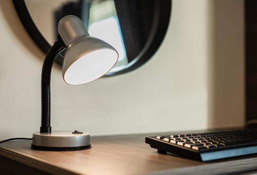 غرفة ديلوكس, Caravogue House