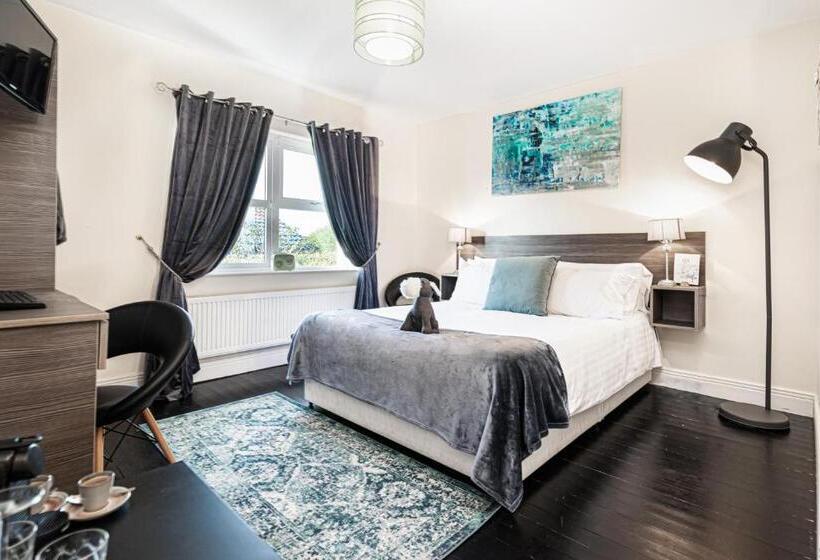 غرفة ديلوكس, Caravogue House