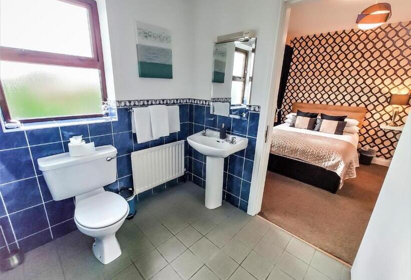 Номер Economy, Killaran House