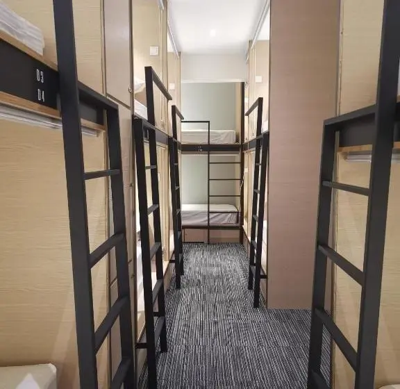 تختخواب در اتاق مشترک, Attrus By Lse   Hostel
