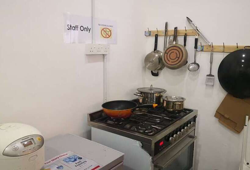 Семейный Номер, Attrus By Lse   Hostel