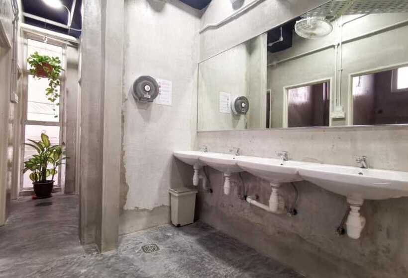 Номер Стандарт Индивидуальный, Attrus By Lse   Hostel