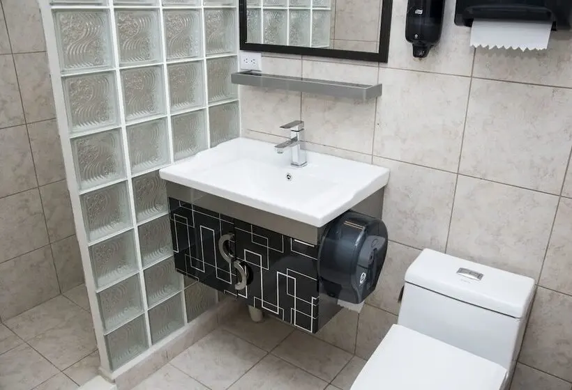 ルームシェアのワンベッド, Del Paseo   Hostel