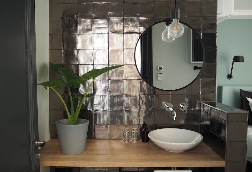 Habitació Estàndard, Lino City