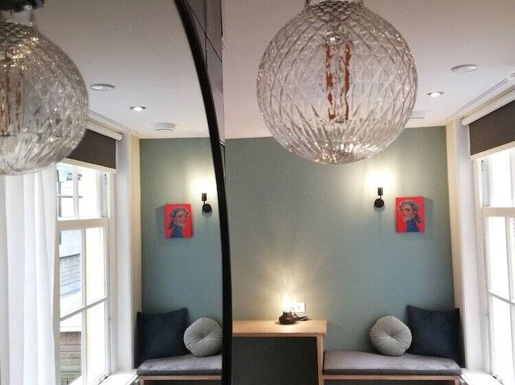 Habitació Estàndard, Lino City