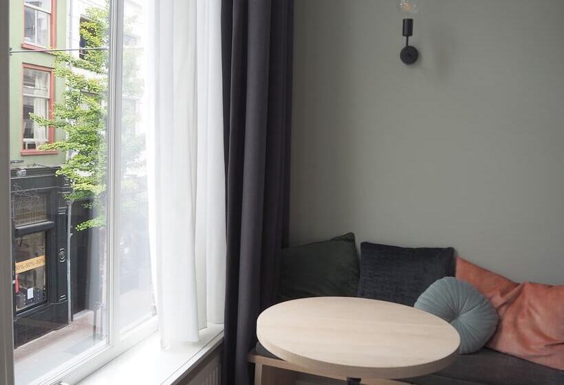 Estudio Estàndard, Lino City