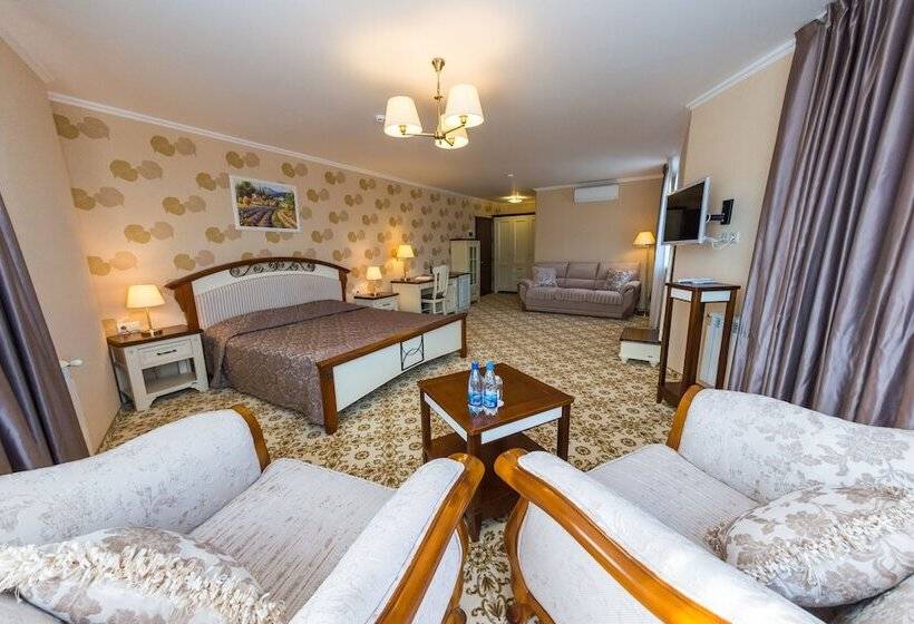 إستوديو كلاسيكى, Provans