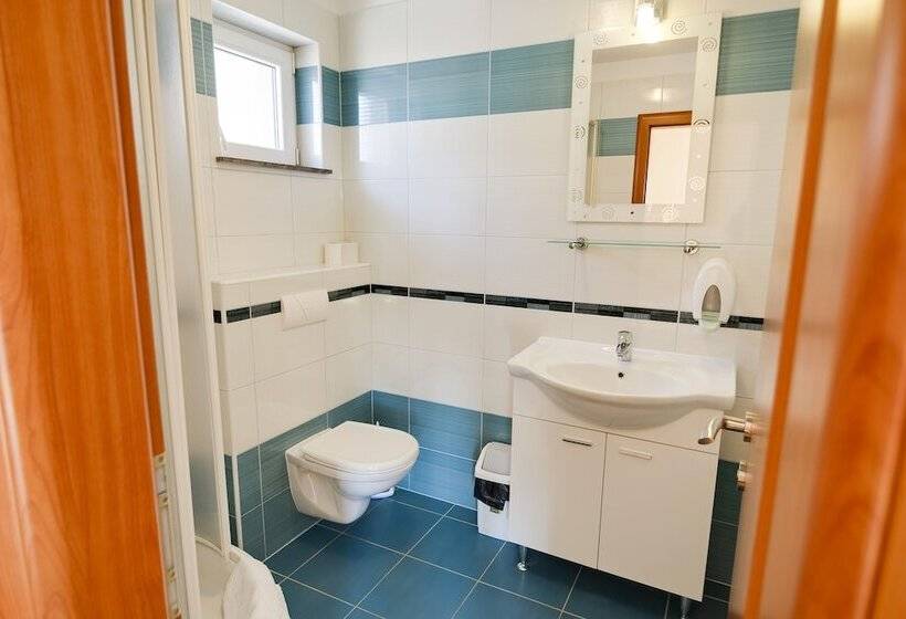 חדר סטנדרט נוף לים, Pansion Dalmacija