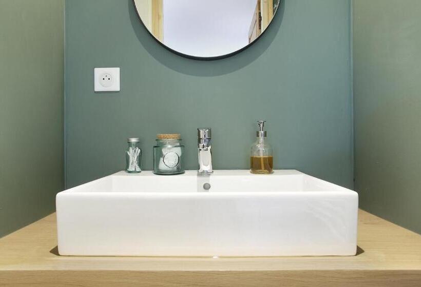 带1个卧室的高级公寓, Domaine Les Petites Vaines