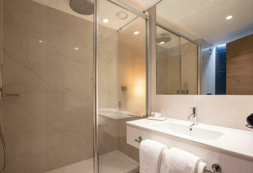 スタンダードルーム, 3k Porto Aeroporto