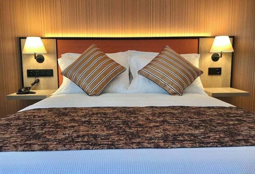 スタンダードルーム, 3k Porto Aeroporto