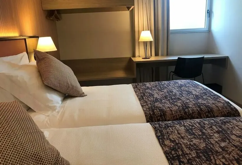 اتاق استاندارد, 3k Porto Aeroporto