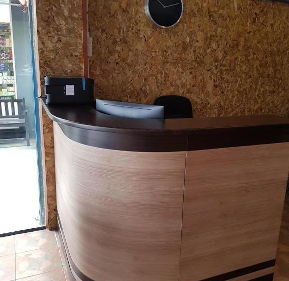 اتاق استاندارد یک نفره, Sleepcats Hostel