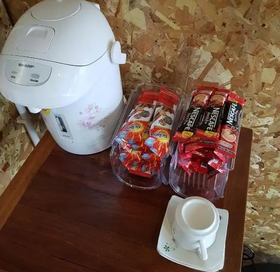 اتاق اکونومی, Sleepcats Hostel