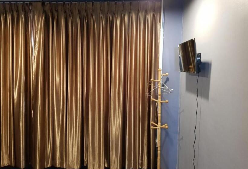 اتاق اکونومی, Sleepcats Hostel