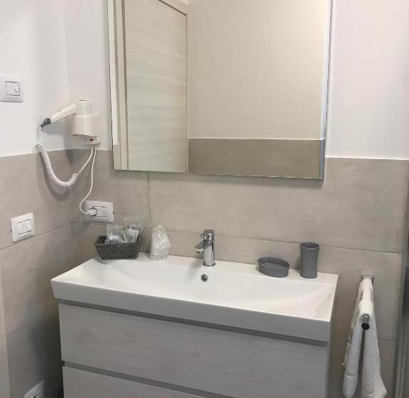 חדר סטנדרט נוף לגינה, Il Sole E La Luna B&b In Garda