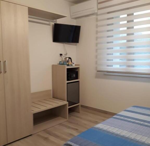 Полулюкс Вид на Сад, Il Sole E La Luna B&b In Garda