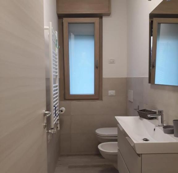 סוויטת ג'וניור נוף לגינה, Il Sole E La Luna B&b In Garda