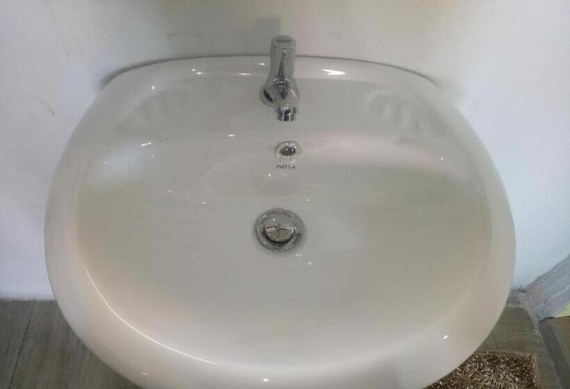 اتاق استاندارد, Lanta Rabbit Rooms