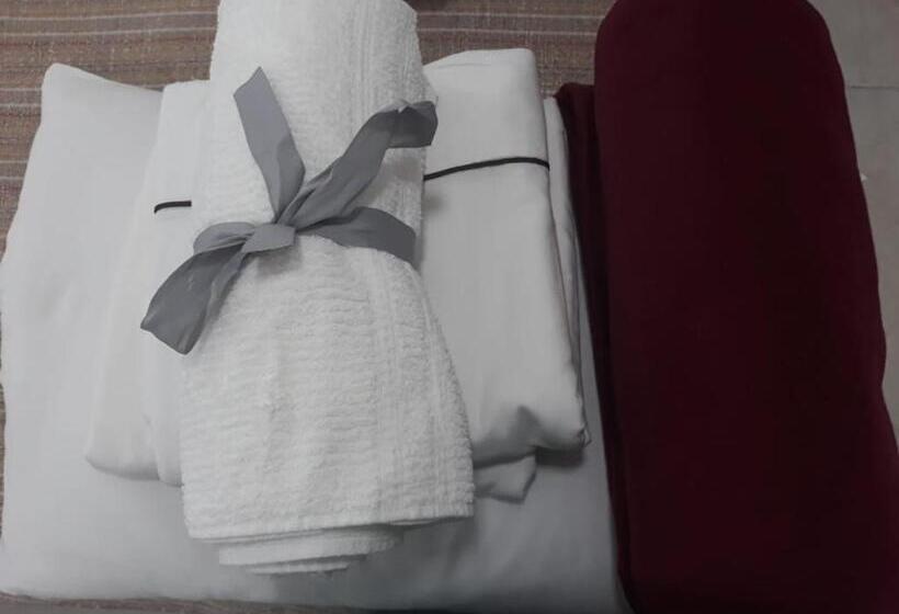 اتاق استاندارد, Las Salinas Hostal