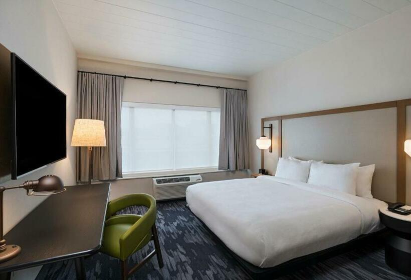 キングサイズベッドのスタンダードルーム, Fairfield Inn And Suites By Marriott St Louis Downtown