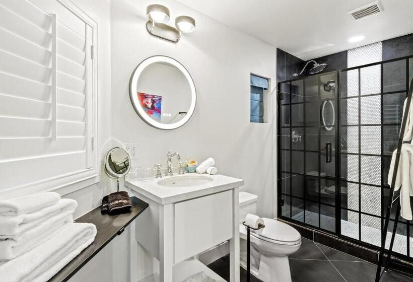 חדר סופריור עם מיטת קינג, Bespoke Inn Flagstaff